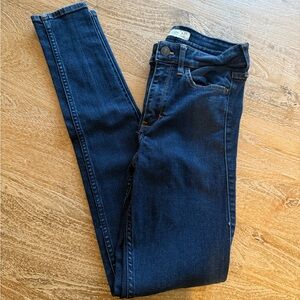 Abercrombie & Fitch Dark Blue Skinny Jeans